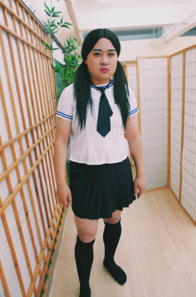 孔连顺录制《麦咭3》女神范十足 身姿妖娆