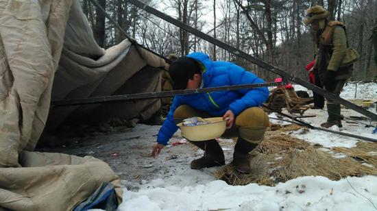 《林海雪原》片场