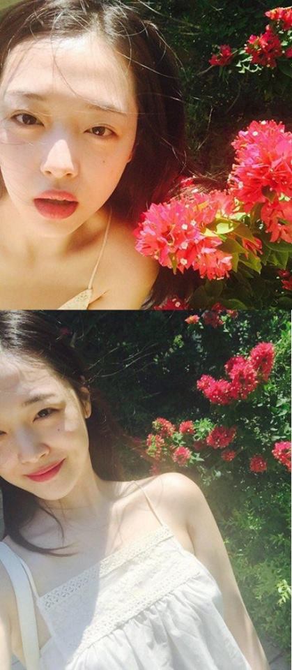 1月5日,韩国女团f(x)前成员雪莉在个人sns陆续上传4张美照.