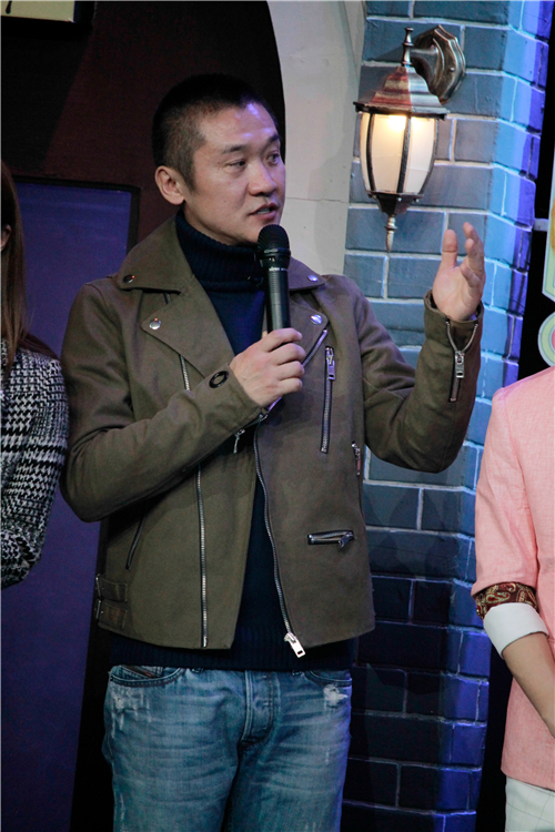 黄志忠新浪娱乐讯 本周,应《一年级》节目组的邀请,歌手尚雯婕[微博]