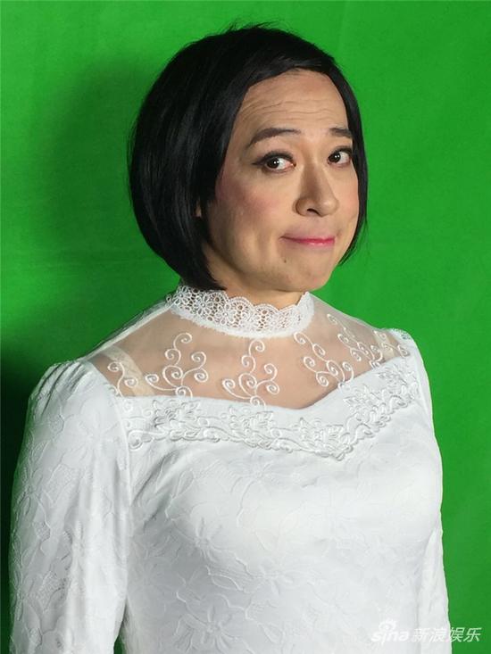 詹瑞文男扮女装