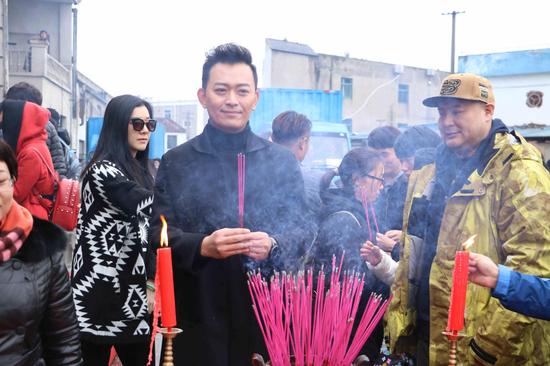 黄海冰在开机仪式