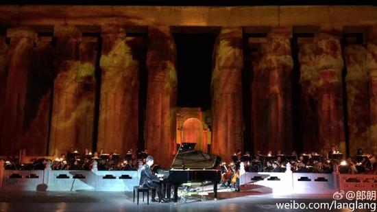 郎朗奏响《黄河》