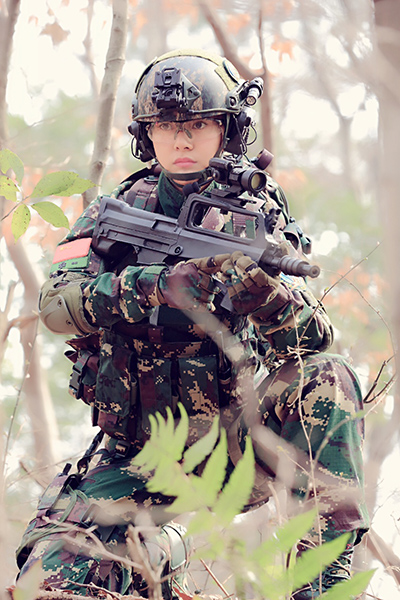 霹雳火陈美霖自曝拍戏曾摔到流血淤青