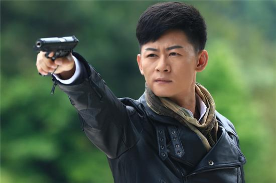 29 14:00:31 新浪娱乐 摘要:剧中以颜丹晨饰演的萧岚与李健饰演的