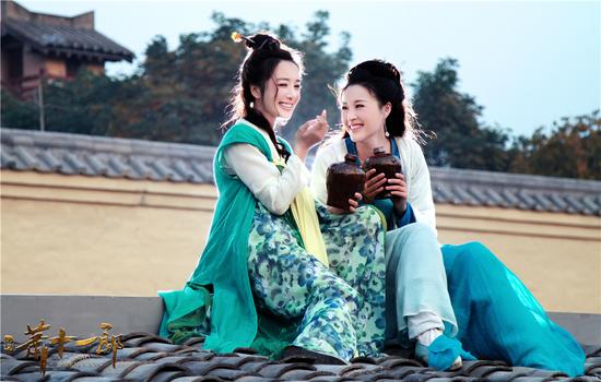 甘婷婷、李依晓