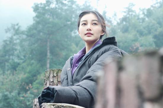 《山中木屋》郭艳剧照