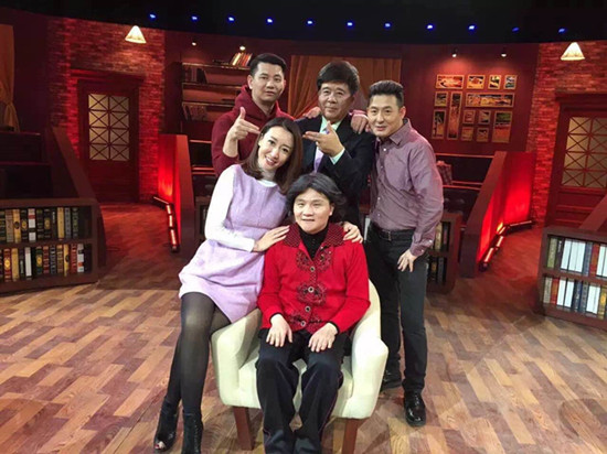 宋宁与《哎呀妈呀》搭档们