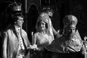 皮埃尔和海伦娜举行婚礼