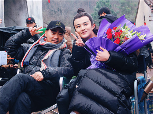 郑斯仁与白云默导演