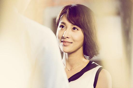 贾青《爱人的谎言》短发清爽 陷入迷局