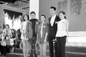 王浩信和朱千雪合作