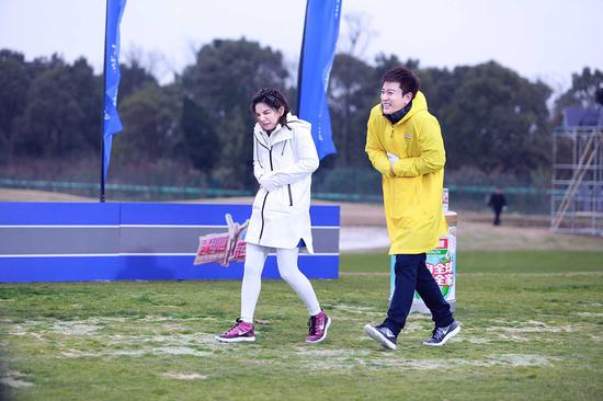 贾乃亮ella私下交情好