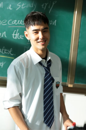 年少时的阮经天