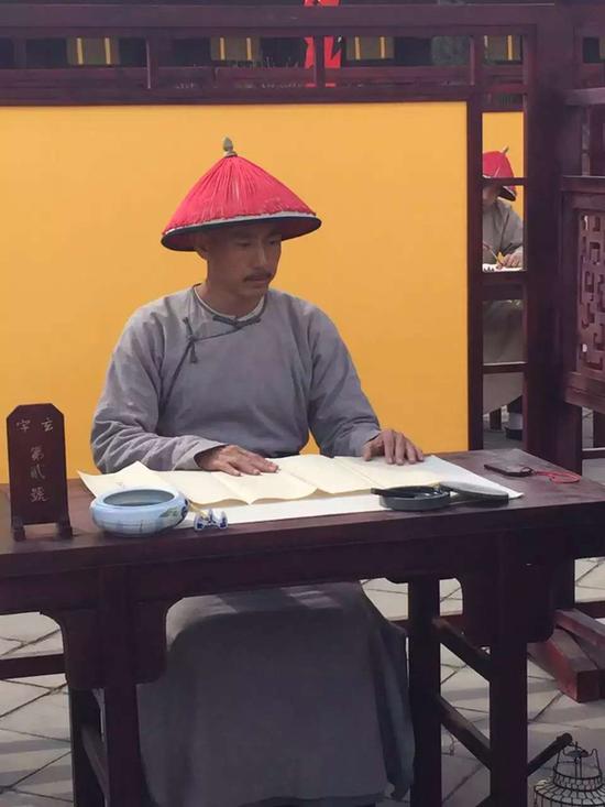 于成龙参加考试