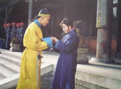 拍摄《垂帘听政》和《火烧圆明园》（图）让梁家辉度过了一段无比难忘的日子，尤其是那个安静的北京让他至今记忆犹新。
