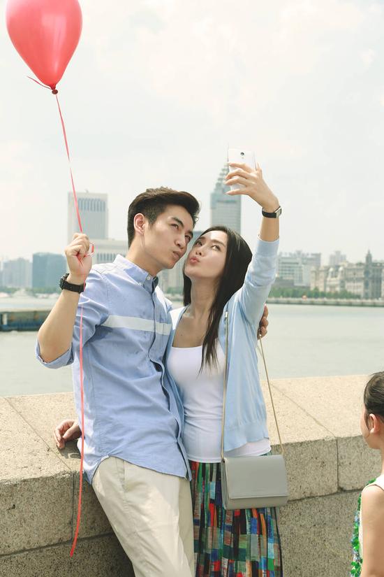 《上铺》陈晓上司变女友 玩转职场恋情|陈晓|秦岚|杜天皓_新浪娱乐