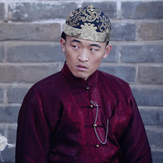 《监狱疯云》姜寒演反一 带队午夜打劫团