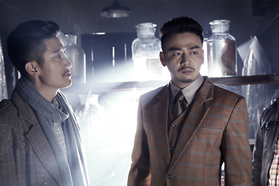 杨烁破毒气弹阴谋