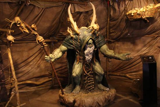 吴彦祖饰演的古尔丹