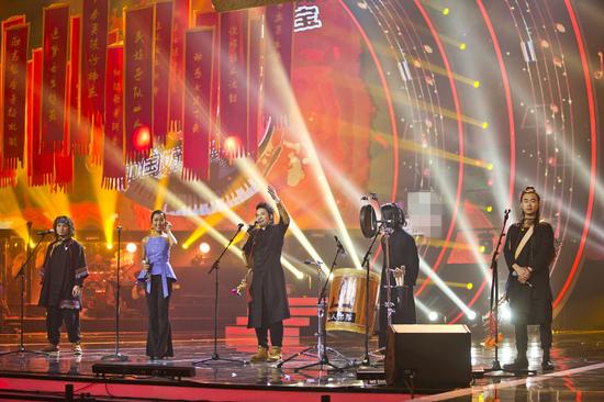 吉克隽逸与山人乐队