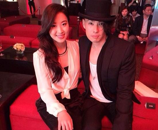 吴建豪和妹妹姚凤凤