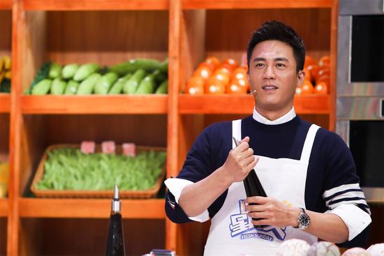 杜淳加盟《星期天》 老干部气质反差萌|杜淳|透鲜滴星期天|旋风孝子