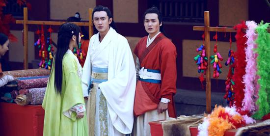 林更新郭冬冬孙骁骁携手“闯三国”