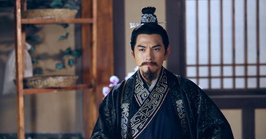 武神赵子龙热播严屹宽版刘备帅气