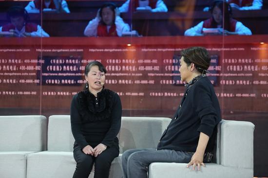 女孩为救母不幸被拐等着我寻老母亲