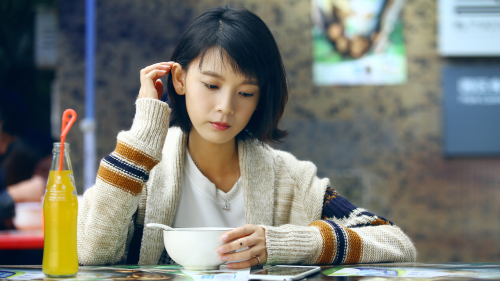 陈瑶致青春登陆暑期档
