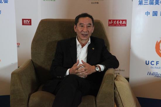 中国电影合作制片公司总经理苗晓天先生接受采访