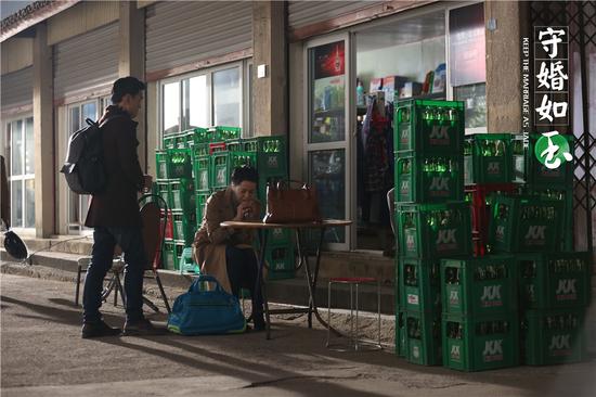 王耀庆与蒋雯丽在小超市