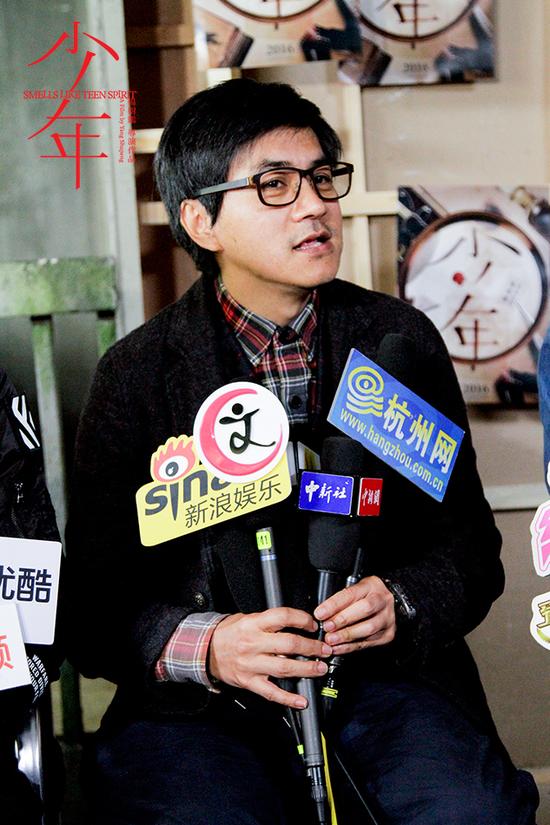 导演杨树鹏未回应前妻张歆艺的话题