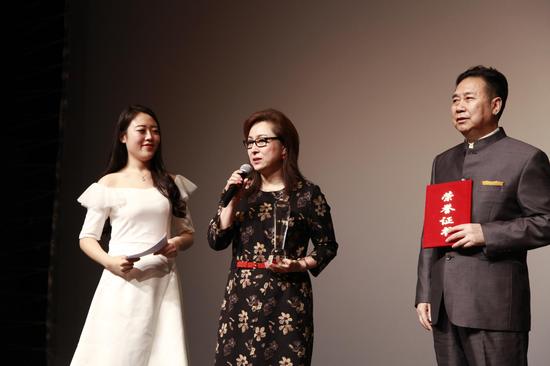 大影节动画戏曲纪录片颁奖