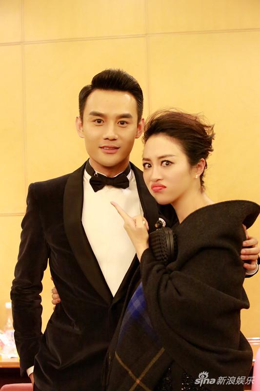 张龄心参加国剧盛典和王凯合影