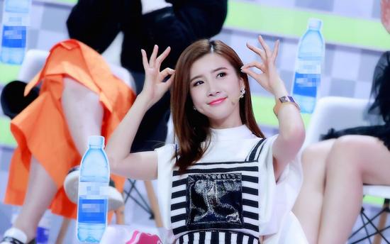 看见声音徐立与西班牙帅哥共舞