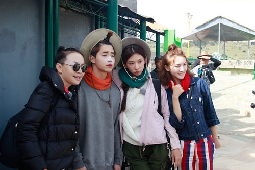 花姐2金晨再展舞姿缓解众人焦虑|花样姐姐|金晨|王琳_新浪娱乐_新浪网