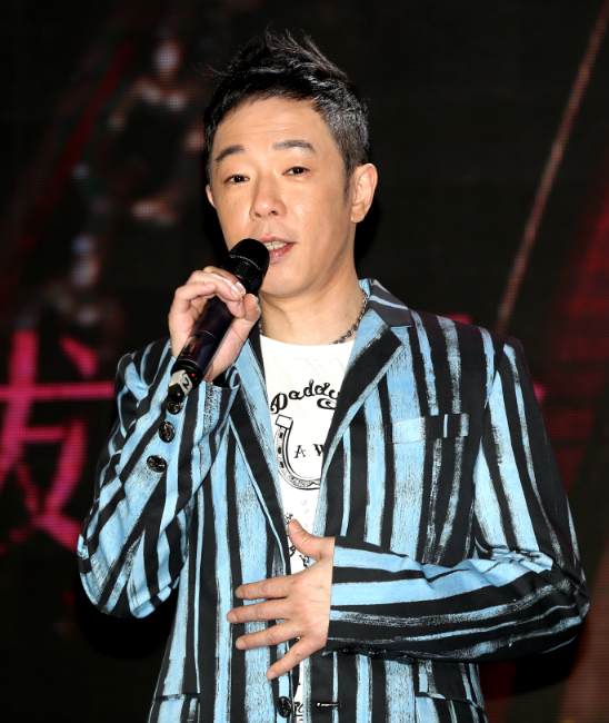 黄贯中《大英雄》