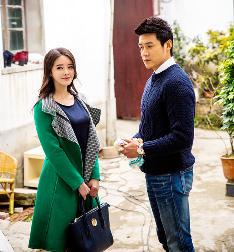 致单身男女张璇首搭陆毅诠释职场故事