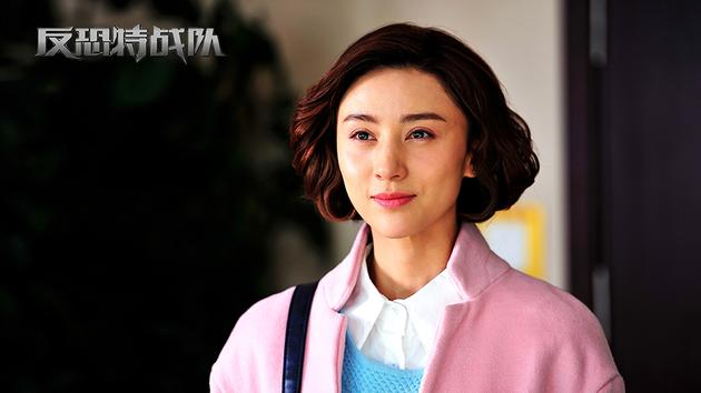 "傲骨贤妻"周庭伊