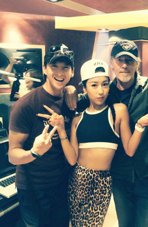 祝鏘博與吉克隽逸