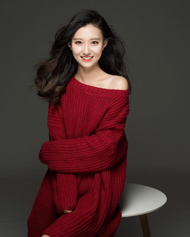 女演员张鑫将会有需要很多武打技巧的表演. 张鑫 张鑫写真