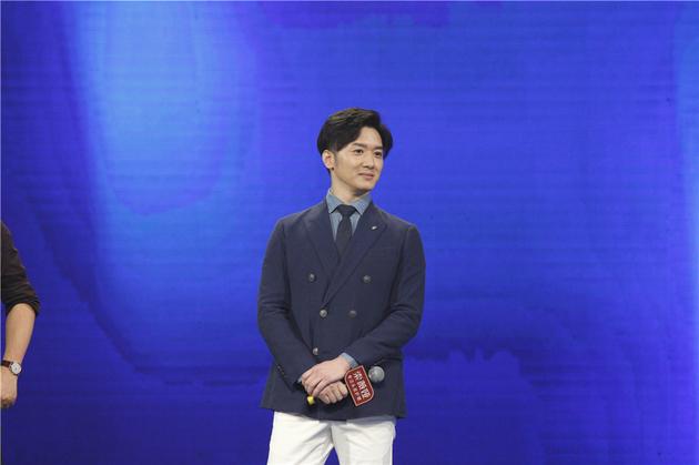 "小鲜肉"的颜值,"冻龄男神"本周六(5月21日)晚登上《缘来非诚勿扰》
