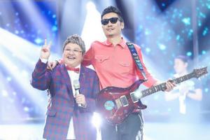 韩红李延亮合作一个人