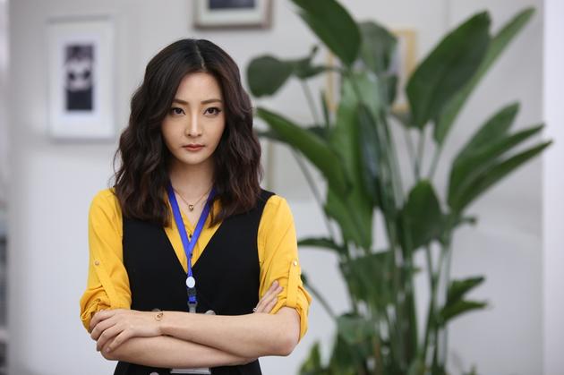 《尚先生》开播 苑子艺挑战反派气场十足