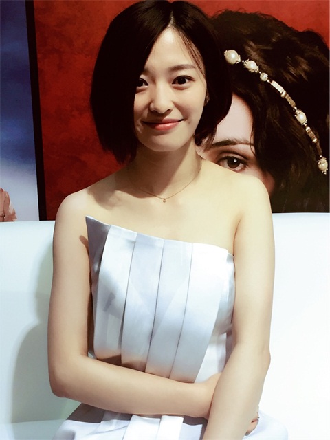 马吟吟《左耳》饰演"黎吧啦"