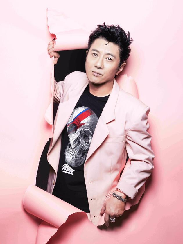 郑钧《热爱》MV首发