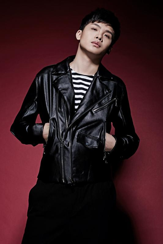 蒋蒋新歌《失色之夏》首发