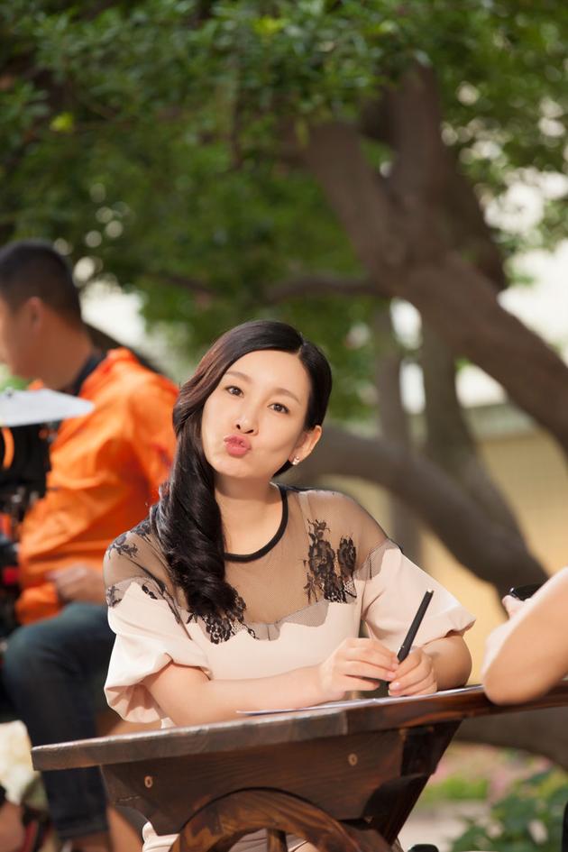 《女强》播出过半 秦海璐演绎另类升职记